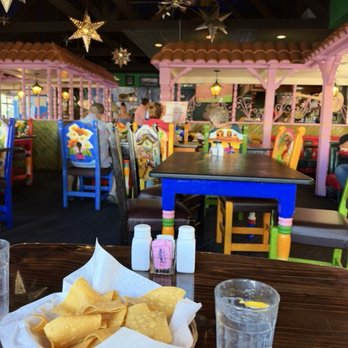 Guadalajara Mexican Restaurant - Decor - Mexican Near Me - Redding, California