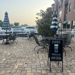 Flytes Brewhouse - Patio seating