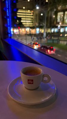 IL TAPPO Hawaii by null