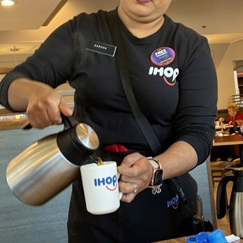 IHOP - Sandra pouring a cup of coffee - American Near Me - Rialto, California IHOP - Sandra pouring a cup of coffee - American Near Me - Rialto, California
