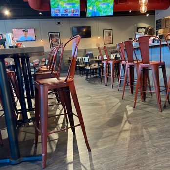 Johnny's New York Style Pizza - Inside - Italian Near Me - Buford, Georgia