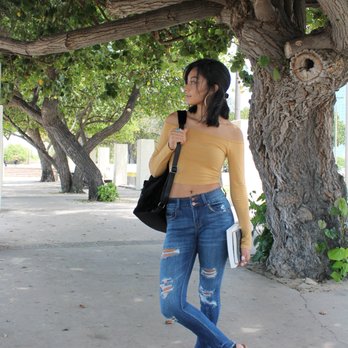 Jeans Warehouse - Off shoulder tops and ripped denim jeans - Women's Clothing Near Me - Honolulu, Hawaii Jeans Warehouse - Off shoulder tops and ripped denim jeans - Women's Clothing Near Me - Honolulu, Hawaii