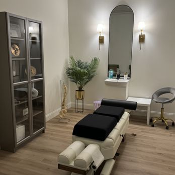 Sukoon Med Spa & Wellness Center - Chiropractor Suite - Medical Spas Near Me - Rowlett, Texas Sukoon Med Spa & Wellness Center - Chiropractor Suite - Medical Spas Near Me - Rowlett, Texas