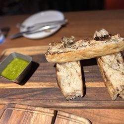 Rosso Italian - Focaccia with pesto