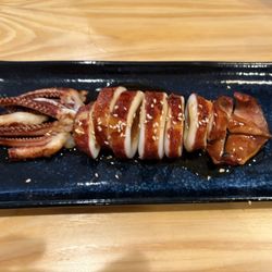 Mahzu Sushi Bar & Restaurant - Grilled squid