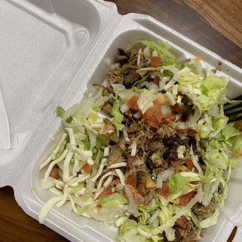 Hungry Coyote - Bowl - rice, beans, carnitas , lettuce, pico, cheese, onions - Mexican Near Me - Needham, Massachusetts
