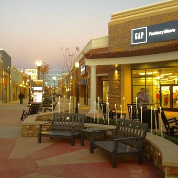 Tanger Outlets Southaven - Back entrance which is as easily accessible as the front. - Shopping Centers Near Me - Southaven, Mississippi Tanger Outlets Southaven - Back entrance which is as easily accessible as the front. - Shopping Centers Near Me - Southaven, Mississippi