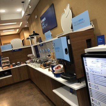 Holiday Inn Express Springfield Downtown - Breakfast buffet! - Hotels Near Me - Springfield, Massachusetts Holiday Inn Express Springfield Downtown - Breakfast buffet! - Hotels Near Me - Springfield, Massachusetts