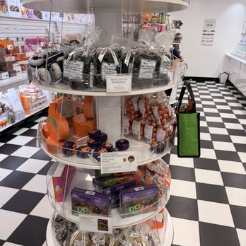 See's Candies - Candy Stores Near Me - Torrance, California