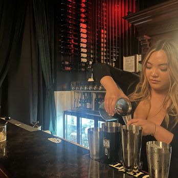 Electric Olive - Jinzu. She's super nice bartender - Cocktail Bars Near Me - Fresno, California Electric Olive - Jinzu. She's super nice bartender - Cocktail Bars Near Me - Fresno, California