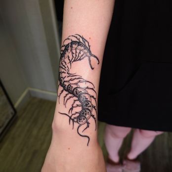 Immortal Ink - Millipede by Lachaey - Piercing Near Me - Jonesboro, Arkansas Immortal Ink - Millipede by Lachaey - Piercing Near Me - Jonesboro, Arkansas