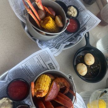 Bubba Gump Shrimp - Crab boils! - Seafood Near Me - Jacksonville Beach, Florida