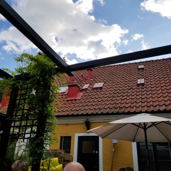 Ihsiri - Courtyard dining - Thai Near Me - Lund, M Ihsiri - Courtyard dining - Thai Near Me - Lund, M