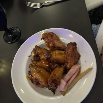 Shorebreak Lodge - Thai Chili Chicken Wings - New American Near Me - Rehoboth Beach, Delaware