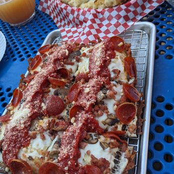 Rewind Beer - CANADIAN PIE Pepperoni, Bacon, Mushroom - Beer Bar Near Me - Port Moody, British Columbia
