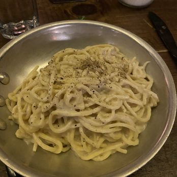 Maestro Pasta - Cacio e Pepe - Italian Near Me - New York, New York Maestro Pasta - Cacio e Pepe - Italian Near Me - New York, New York