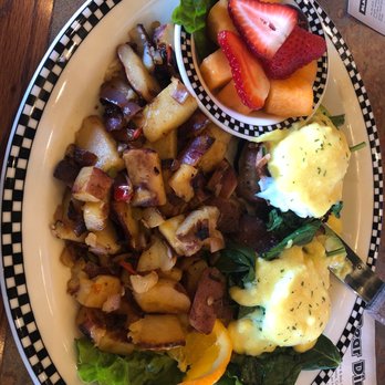 Black Bear Diner Menifee - California Benedict - Diners Near Me - Menifee, California Black Bear Diner Menifee - California Benedict - Diners Near Me - Menifee, California
