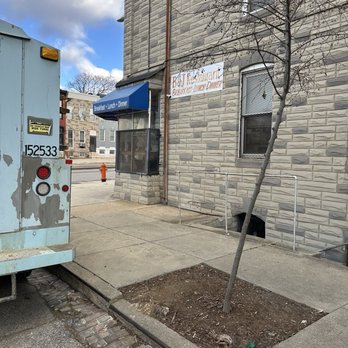 B J Restaurant & Carry Out - Parked and ready to go in - Restaurants Near Me - Baltimore, Maryland B J Restaurant & Carry Out - Parked and ready to go in - Restaurants Near Me - Baltimore, Maryland