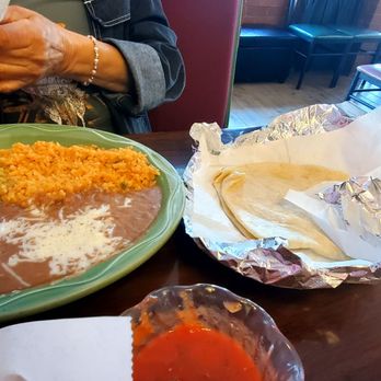 El Rosal - Mexican Near Me - Modesto, California El Rosal - Mexican Near Me - Modesto, California