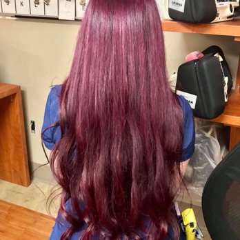 Elements Salon Studio - Back view of the purple-pink - Hair Salons Near Me - Hialeah, Florida