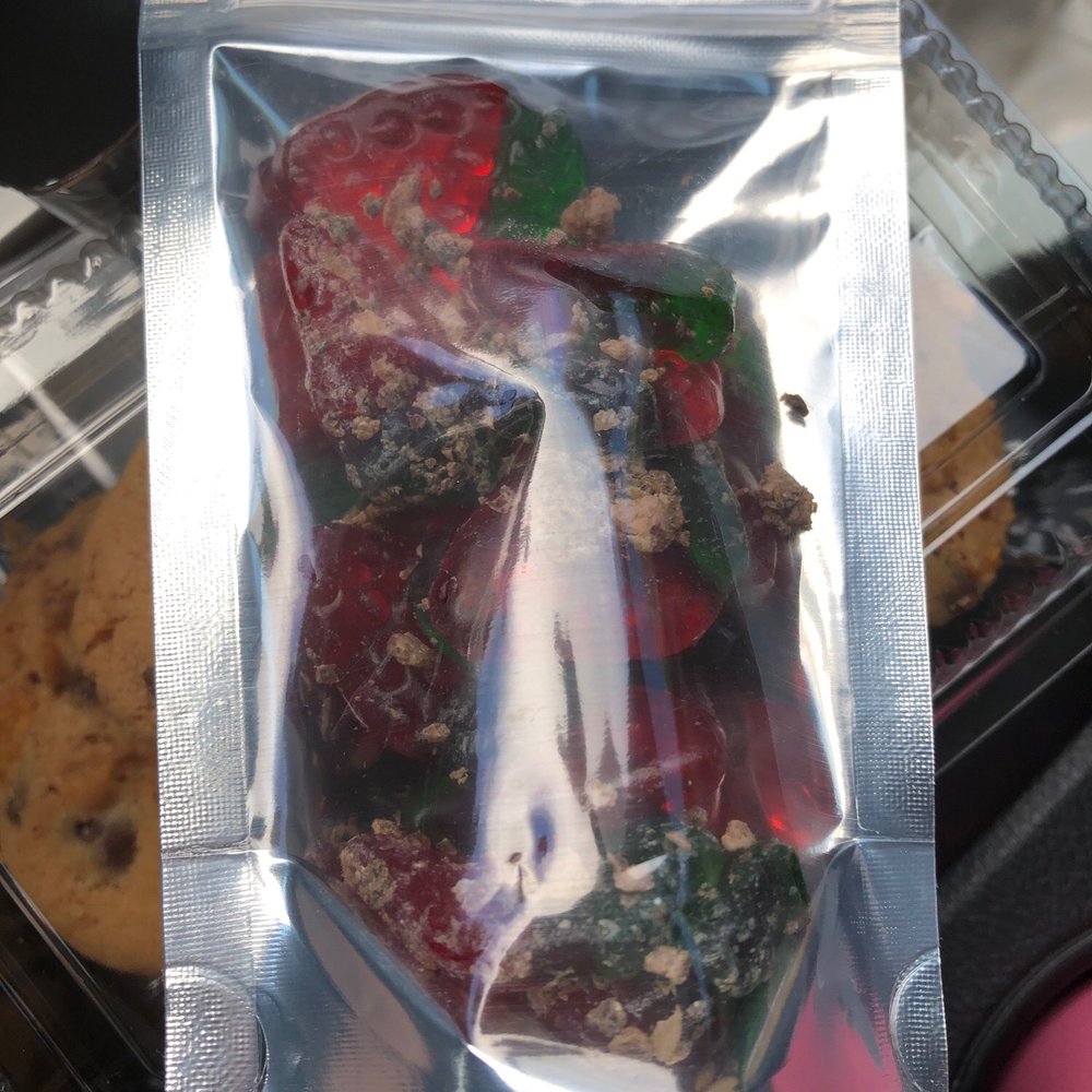 Got'z Grindz - Lemon peel strawberry gummies - Japanese Near Me - Kaneohe, Hawaii