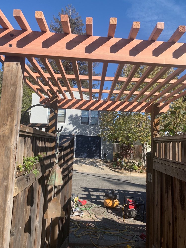 Slide of Eagle Construction