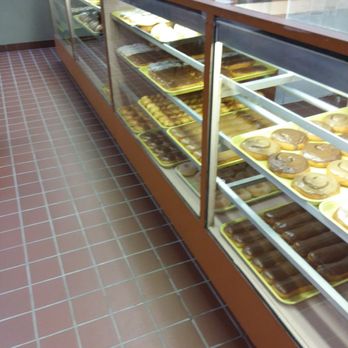 Frank's Donuts & Muffins - Donuts Near Me - Tacoma, Washington Frank's Donuts & Muffins - Donuts Near Me - Tacoma, Washington