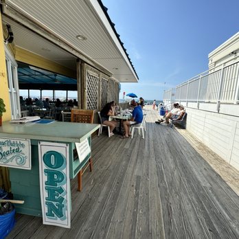 McGlade's On the Pier - New American Near Me - Cape May, New Jersey