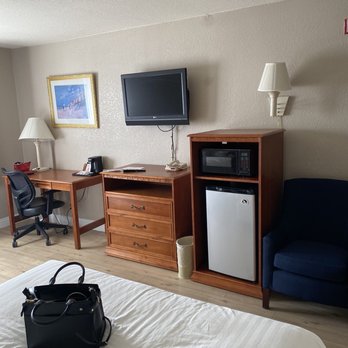 Baymont by Wyndham Tehachapi - Hotels Near Me - Tehachapi, California Baymont by Wyndham Tehachapi - Hotels Near Me - Tehachapi, California