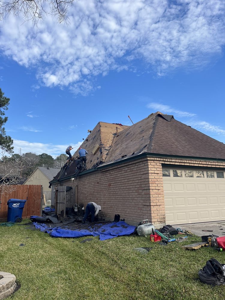 Slide of DVL Construction and Remodeling