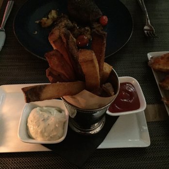 The Victor - Steakhouses Near Me - Vancouver, British Columbia