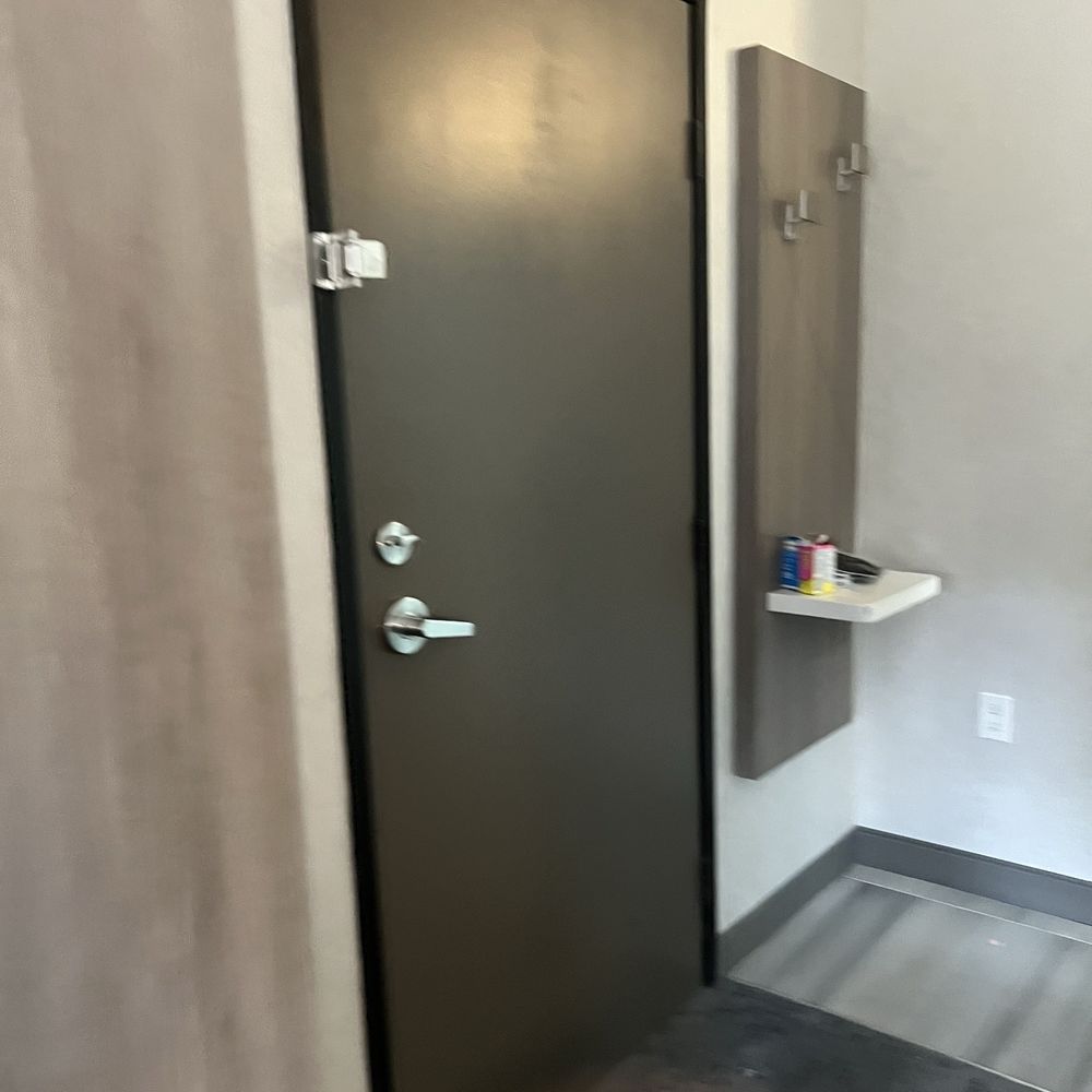 Holiday Inn Express - La Mesa - Hotels Near Me - La Mesa, California