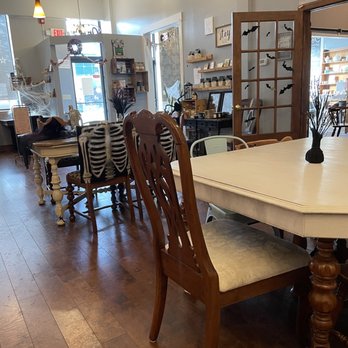 Little Bean Coffee Company - More seating CUTE SHOP' - Coffee & Tea Near Me - Antioch, Illinois Little Bean Coffee Company - More seating CUTE SHOP' - Coffee & Tea Near Me - Antioch, Illinois