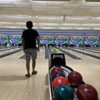 Highland Lanes - Bowling Near Me - Austin, Texas
