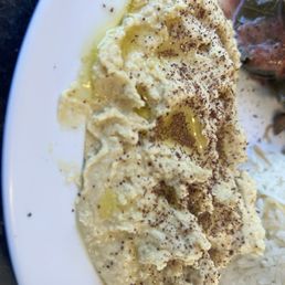 This is the Hummus appetizer/side that's included with the plates This is the Hummus appetizer/side that's included with the plates