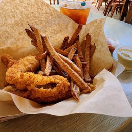 Catfish with French fries Catfish with French fries