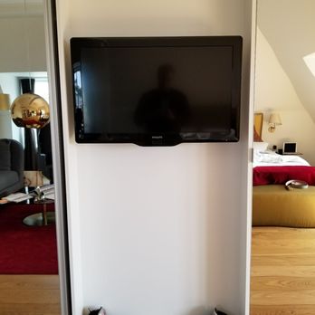Scandic Palace Hotel - TV and J's - Modern European Near Me - Copenhagen, 84