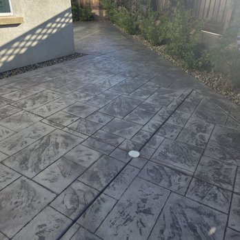 Leading Edge Coatings - Sealed concrete with semi gloss shine - Flooring Near Me Leading Edge Coatings - Sealed concrete with semi gloss shine - Flooring Near Me