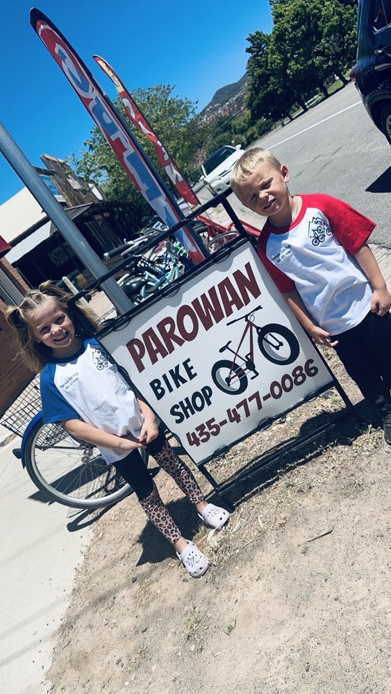 Parowan Bike Shop Logo