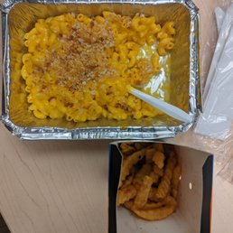 Mac Daddy Burger