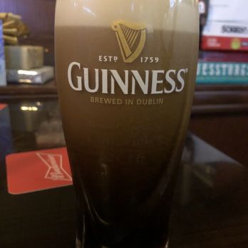 Limericks Tavern - New American Near Me - Alhambra, California