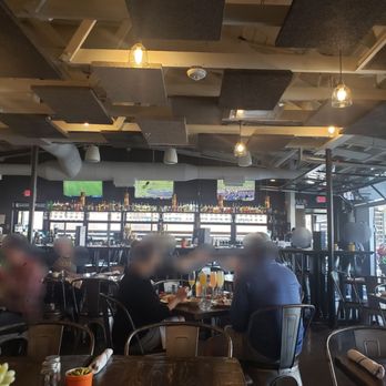 The '401 - Bar area - American Near Me - Bellaire, Texas The '401 - Bar area - American Near Me - Bellaire, Texas