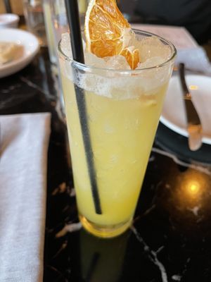 Tre Luna Bar and Kitchen by null