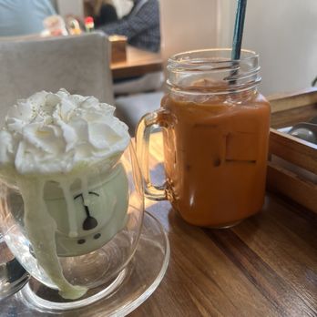 Lapisara Eatery - Hot Matcha Latte and Thai Ice Tea - Breakfast & Brunch Near Me - San Francisco, California