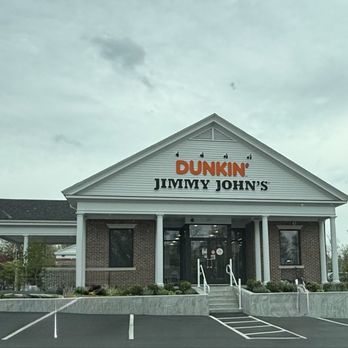 Dunkin - Coffee & Tea Near Me - Wayland, Massachusetts Dunkin - Coffee & Tea Near Me - Wayland, Massachusetts