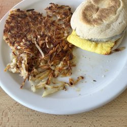 The 17th Bar & Grill - Hash browns and breakfast sandwich