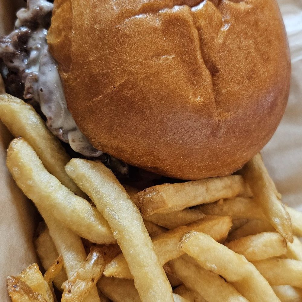 Bridge’s End Brewing - Prime Rib sammy - Brewpubs Near Me - Shawnee Hills, Ohio