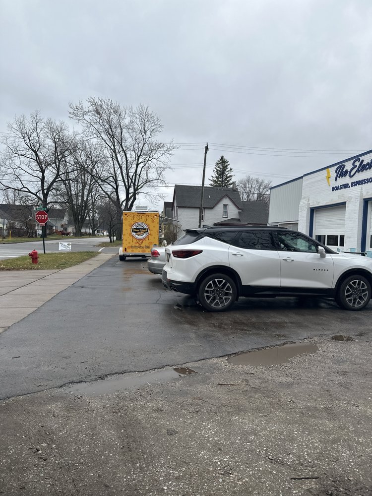 THE CHEESE WAGON Updated May 2024 2803 Stone St, Port Huron, Michigan Food Trucks