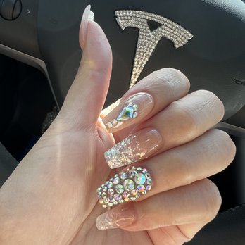 Avalon Nails & Spa - Nail Salons Near Me - West Palm Beach, Florida