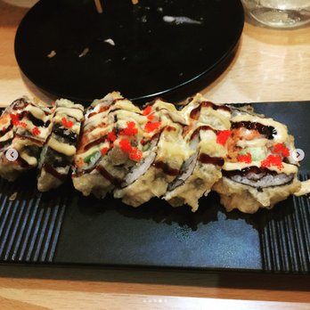 Akino - Sushi Bars Near Me - Elmhurst, New York